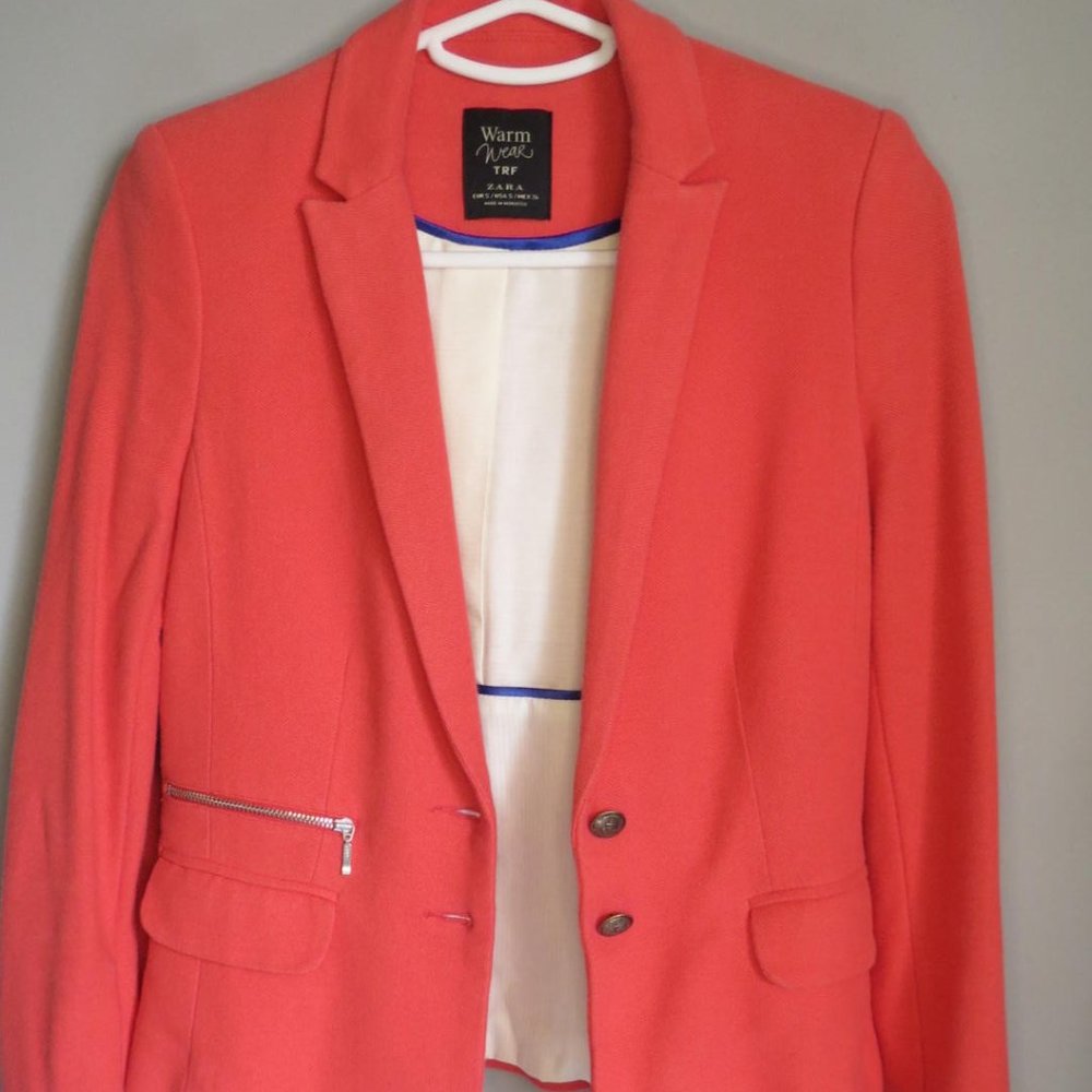 ZARA Petite Rust-Orange Size SMALL Cropped Blazer with Feature Zipper $25 💛🕊️. - Picture 2 of 5